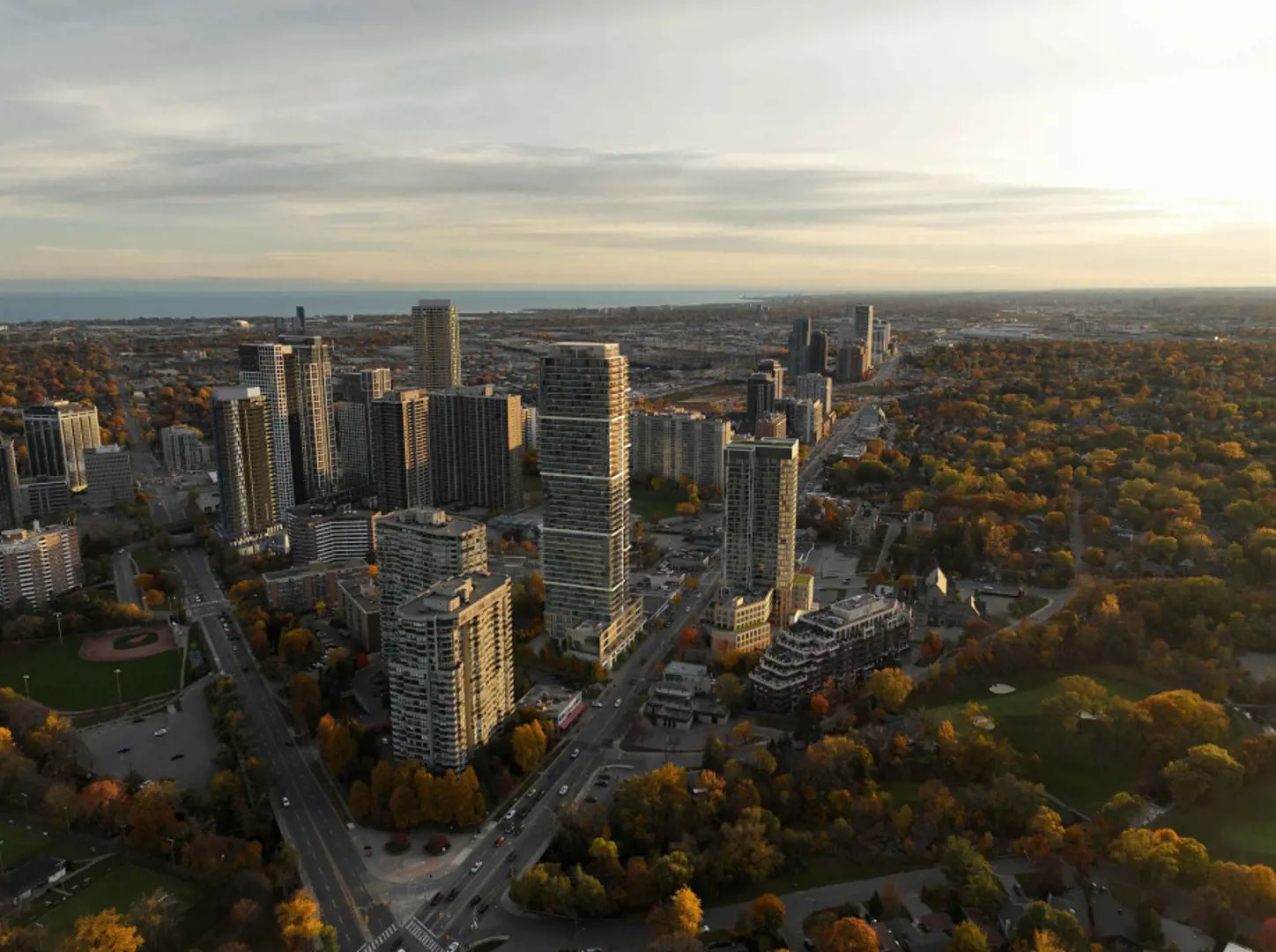 4875 Dundas Street West Condos rendering 2