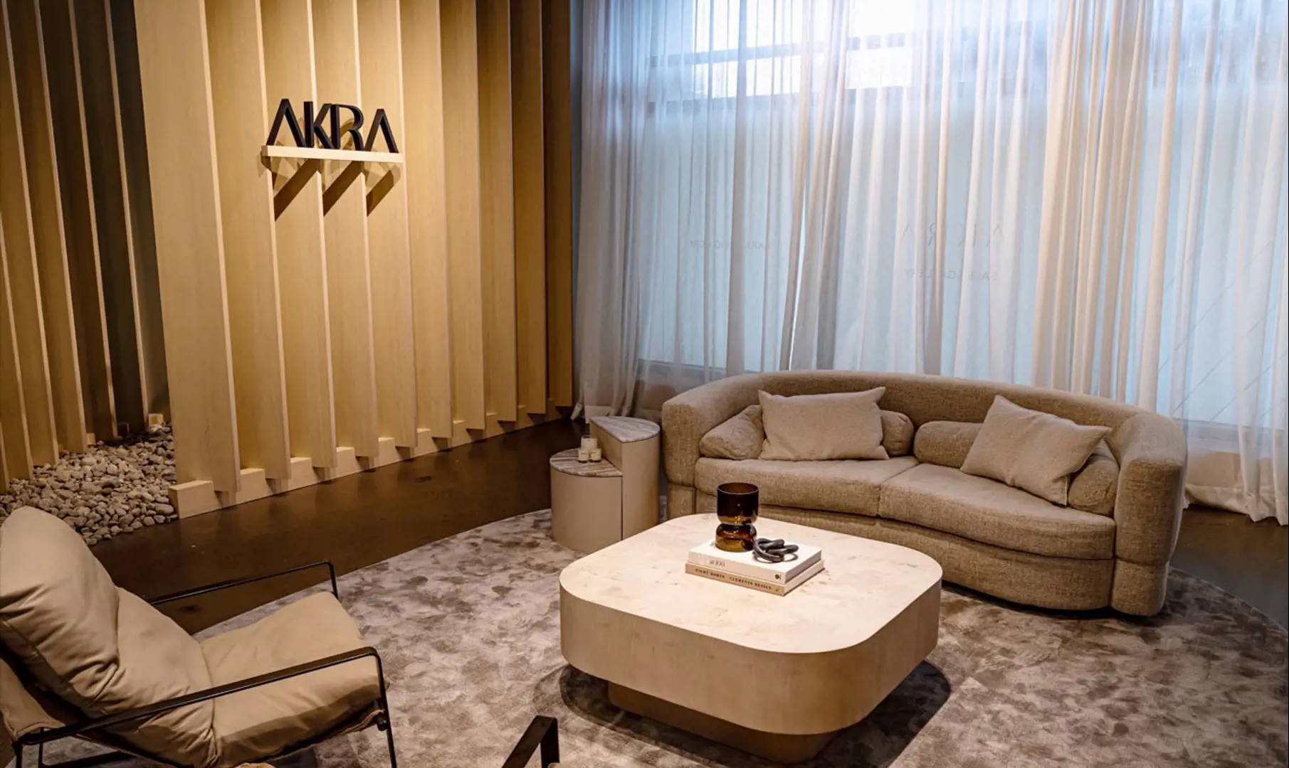 Akra Living Condos rendering 5