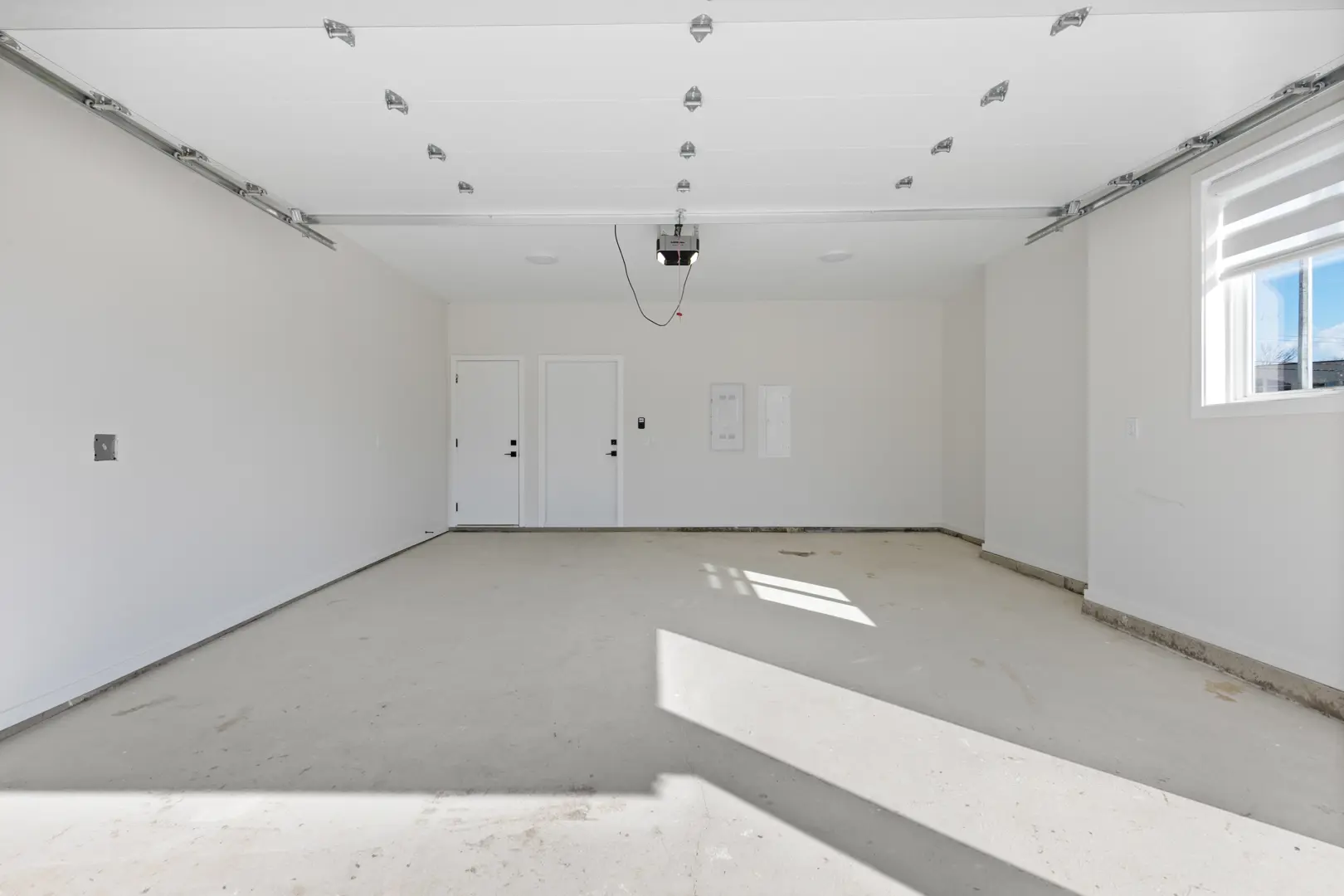 Clearbrook Commons — photo 4