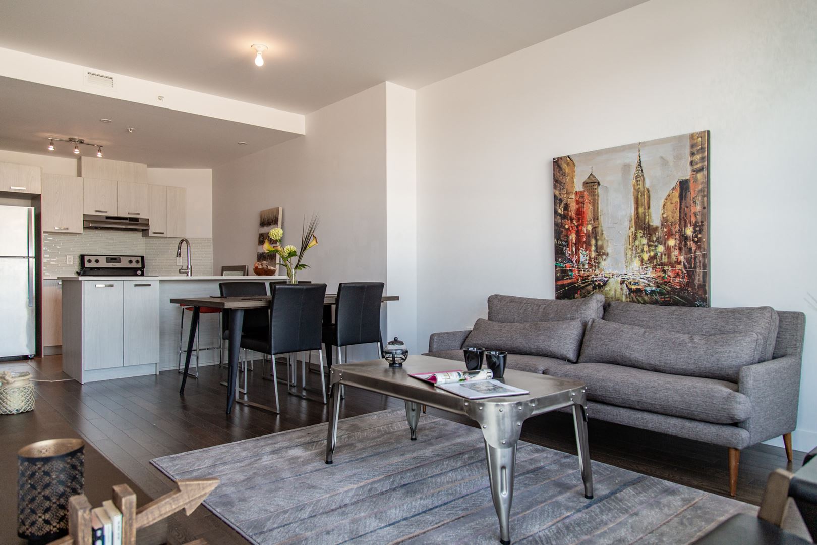 EQ8 – Phase 9 Condos rendering 5