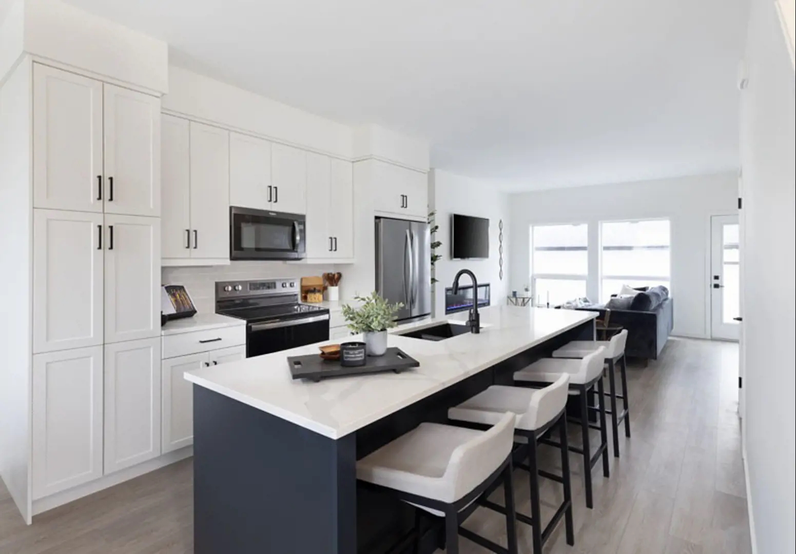 Flora West Condos rendering 4